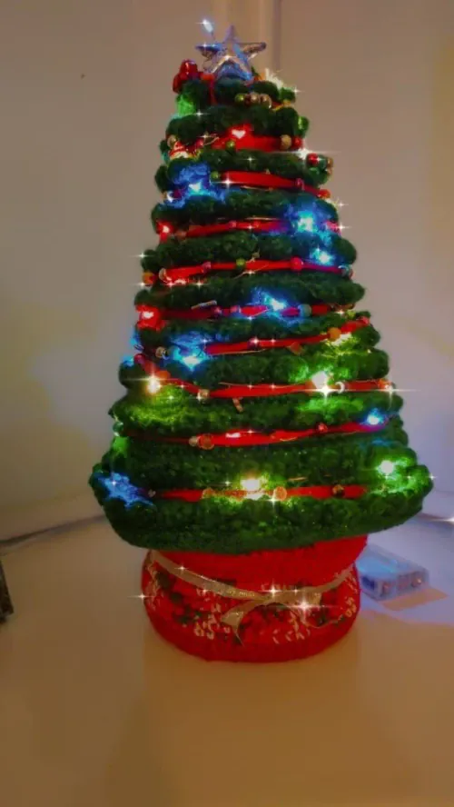 Crochet Christmas Tree